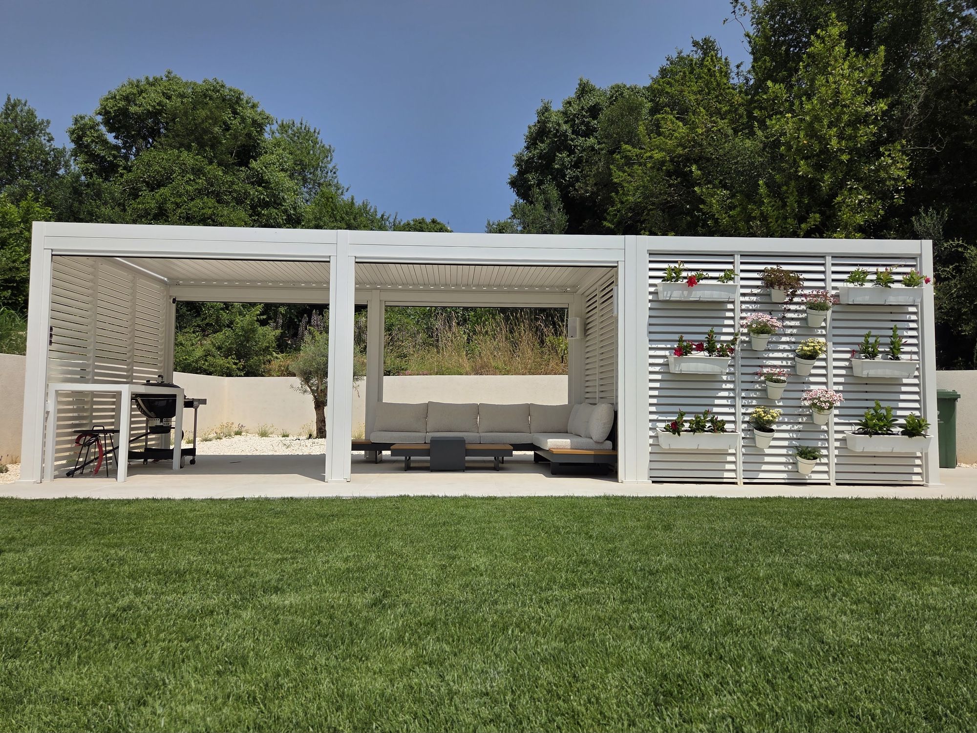 Bioklimatska pergola — Pergola Lux